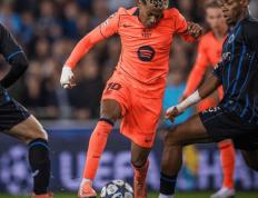 欧冠对攻战：巴萨三度(dù)扳平3-3布鲁日，VAR两度(dù)取消进球