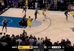 湖(hú)人絕(jué)殺(shā)！裡(lǐ)夫斯压哨絕(jué)殺(shā)！排队给拉拉维亚道歉...