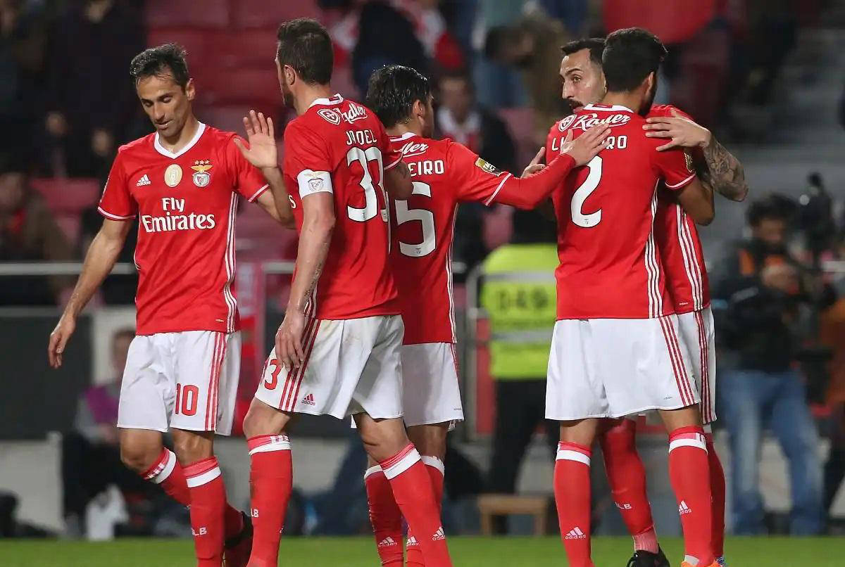 本(běn)菲卡VS尼(ní)斯:欧冠(guān)资格賽(sài)关键之战