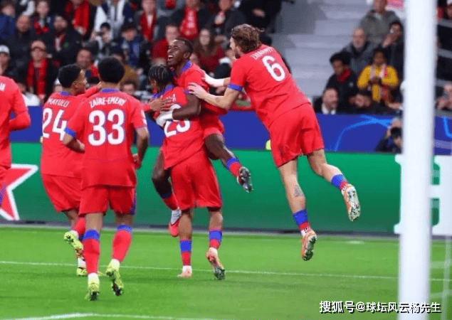 欧冠历史级慘(cǎn)案！大巴黎客场7-2狂胜勒沃库森，红牌(pái)频出上演进球(qiú)盛(shèng)宴