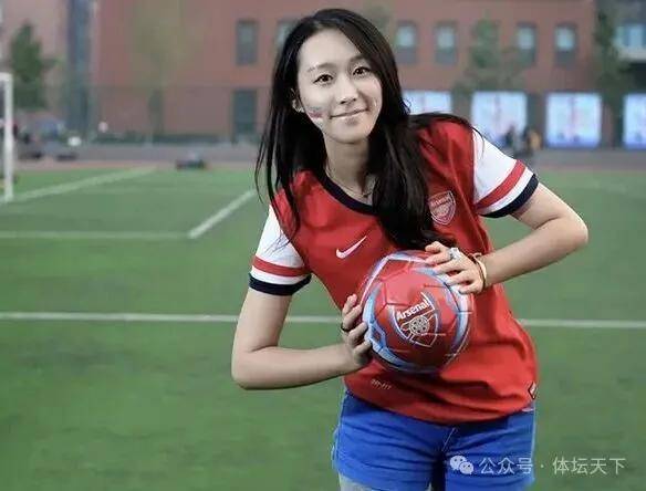 阿森(sēn)纳奪(duó)英超冠军基本稳了，但(dàn)奪(duó)欧冠冠军，概率不到30%