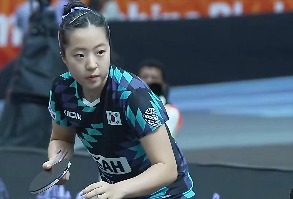 印度亚锦赛女团半决赛:孙颖莎3-1申裕斌,场馆出現(xiàn)漏水事件