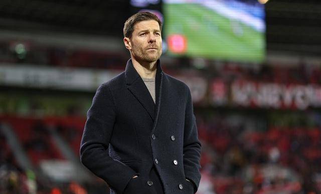 鲁本索萨預(yù)测阿(ā)隆索有机会拿(ná)到欧冠冠军，希克适合利物浦