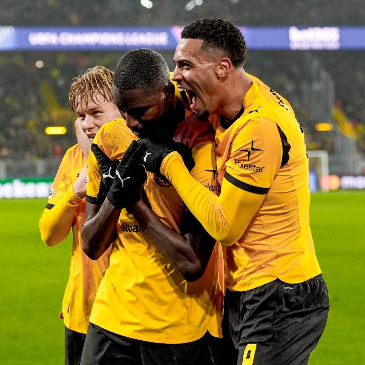 吉拉西多特生涯欧冠已打入15球,队史仅次于罗伊斯和莱万