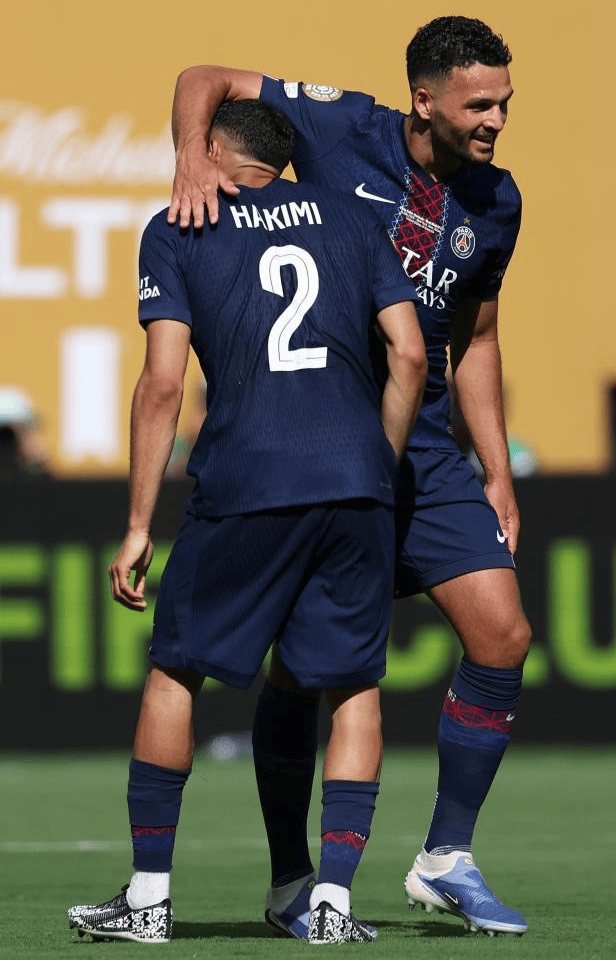 加冕六冠王！巴(bā)黎圣日耳曼获得洲际盃(bēi)冠军，比肩巴(bā)萨、拜仁